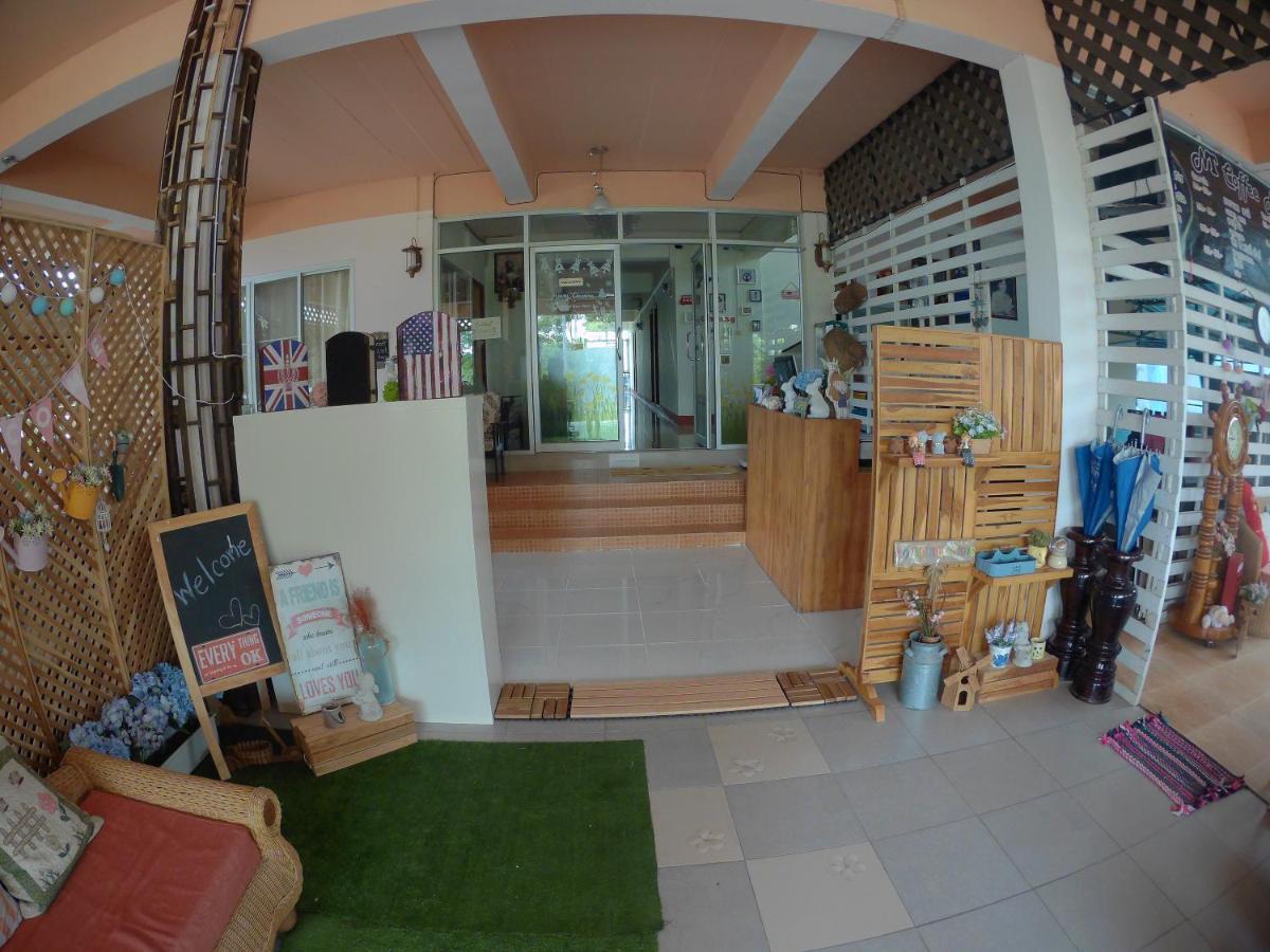 Bed and Breakfast Nt House Chiang Rai Esterno foto